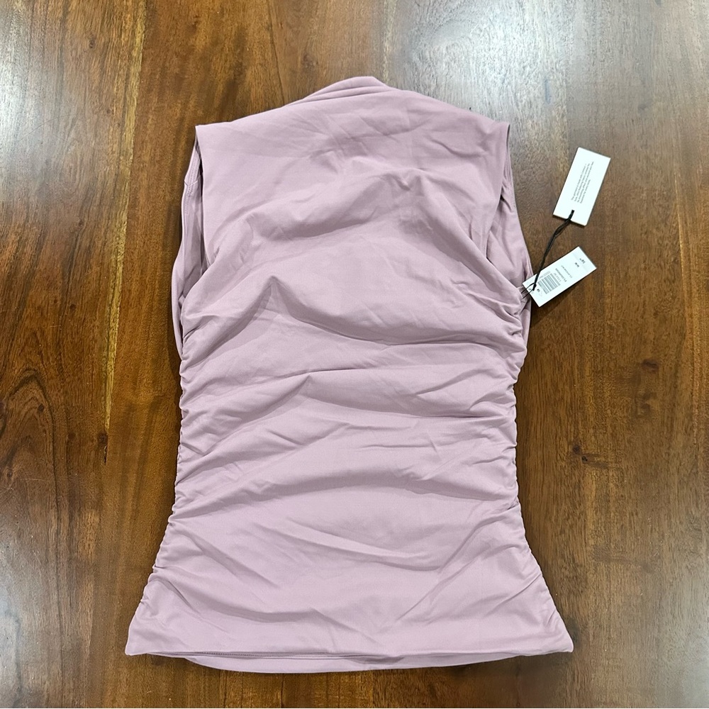 New! Aritzia Contour Flourish Top in Claremont Size Medium Trendy Baddie Stylish - Picture 2 of 8